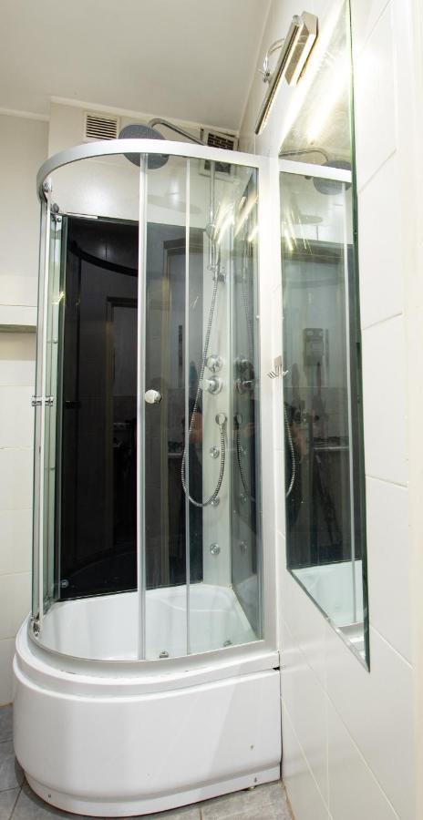 Apartament Estakada Częstochowa Buitenkant foto